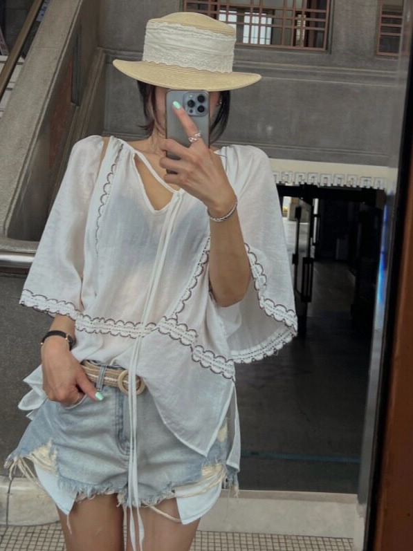 Korean Style Patchwork Lace-Up - Ethnic Fusion Fashion 评论和价格